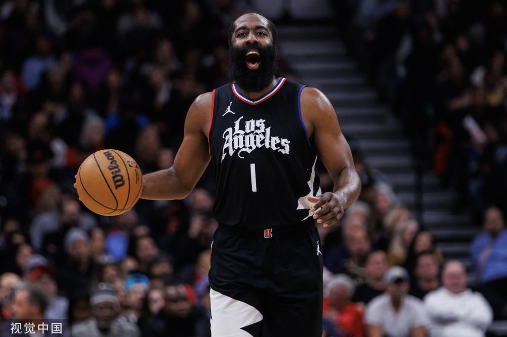 巴萨在为费 巴萨在为费