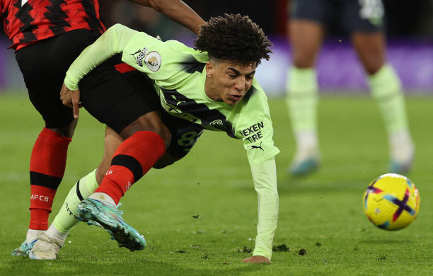 然而在危急 然而在危急