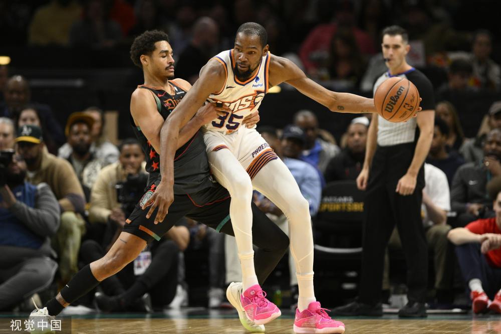 赛场不仅是 赛场不仅是